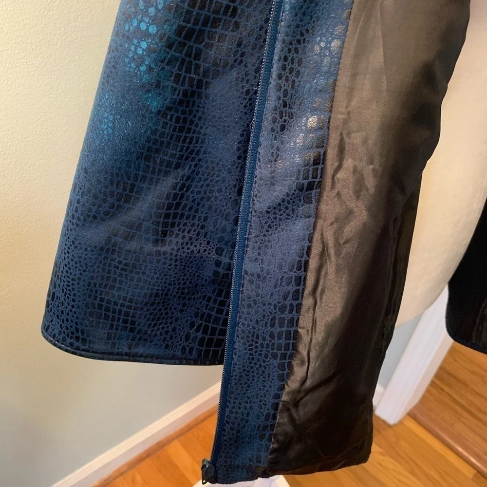Susan Graver faux alligator zippered jacket, size S